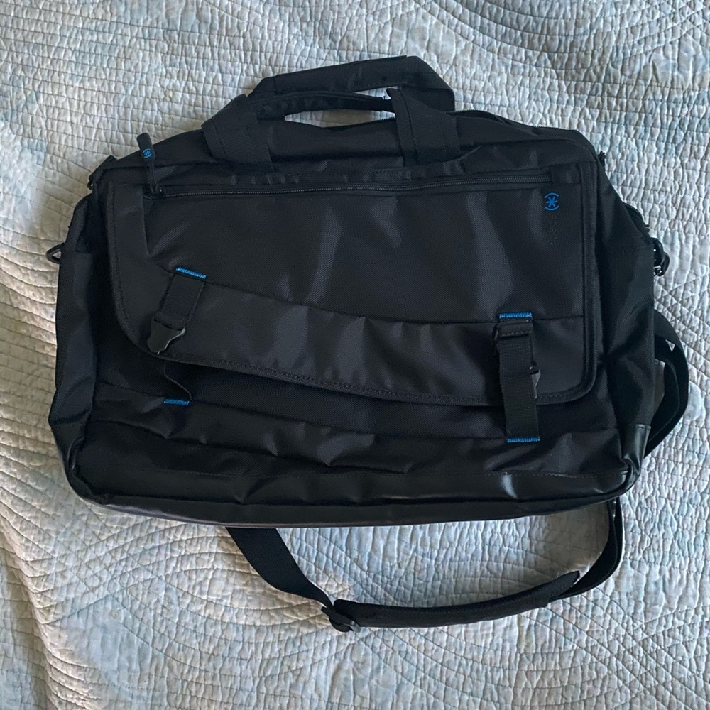 Speck laptop bag black and blue new never use